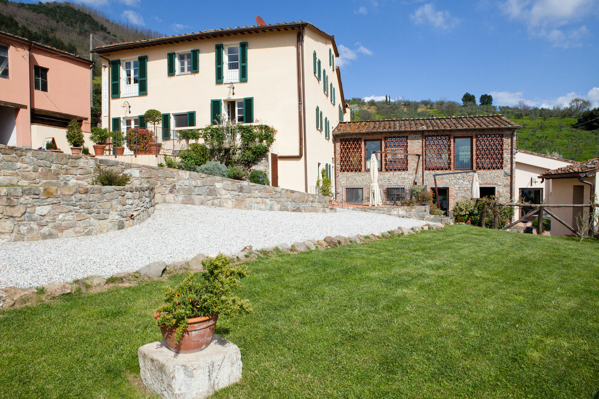 Tenuta San Pietro Luxury Hotel Lucca Exterior photo